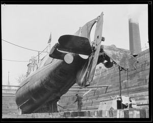 US sub S-19 in navy yard drydock. She ran aground on Nauset Beach in Orleans, MA on January 12, 1925, was marooned until March 20, 1925.