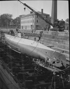 Sub in navy yard drydock