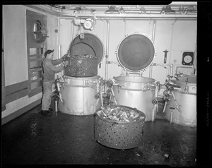 General Seafoods canning dept., fish pier