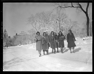 Cambridge, women students walking down St. near Common