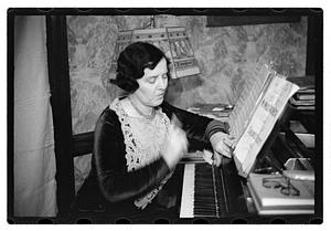 Miss Elizabeth O'Connell