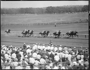 Race at Narragansett Park. See betting form.