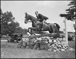 Frederick H. Lovejoy on Flash, jumping the hurdle in Cohasset