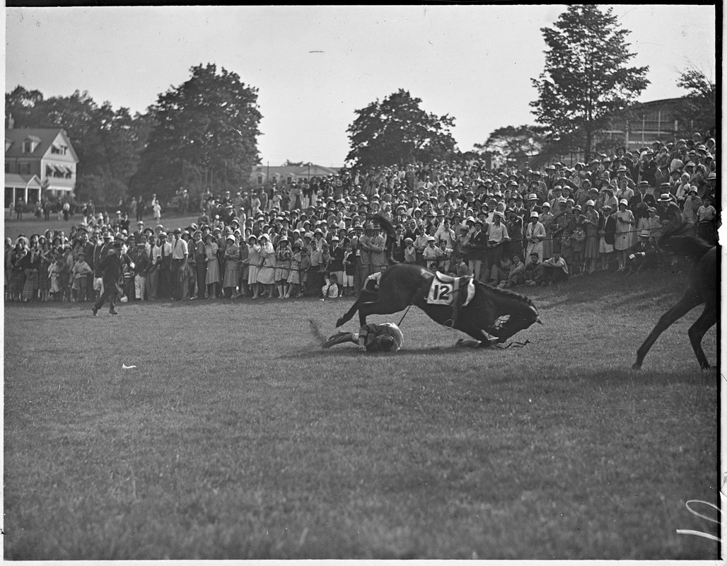 W. Whitney and his Wilson K. Levering jumper Cloudland spill at Clyde Park