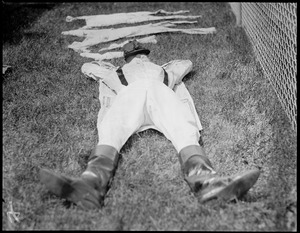 Jockey at rest