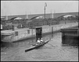 Old-time scullers going through the locks, Charles River