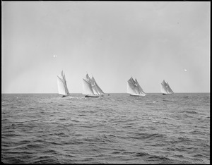 Gloucester Fisherman's race. 1: Henry Ford, 2: Elizabeth Howard, 3: Yankee, 4: Dunton