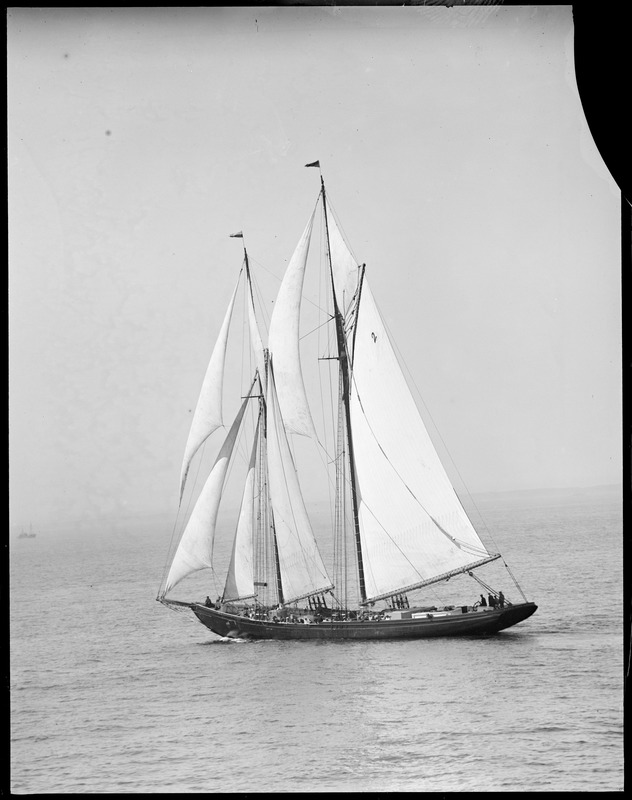 The Henry Ford, winner of the Lipton Cup Race