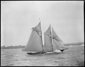 The Bluenose in Fisherman's race off Gloucester