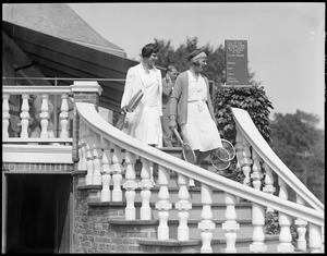 Helen Marlowe, left, and Betty Nuthall at Longwood courts