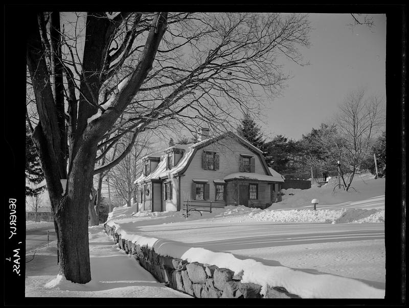 Beverly, house exterior