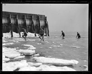 L Street Brownies in zero weather, South Boston