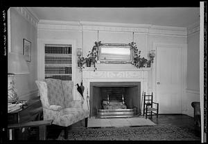 Abbot House, Salem: interior, fireplace