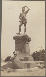 Statue of Leif Erickson on the beginning of the Back Bay Fens. Boston, Mass.