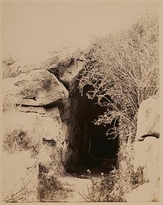 Tiryns - entrance to east gallery