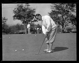 Gene Sarazen playing golf