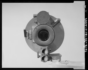 Low luminance device (view from rear when sighting)