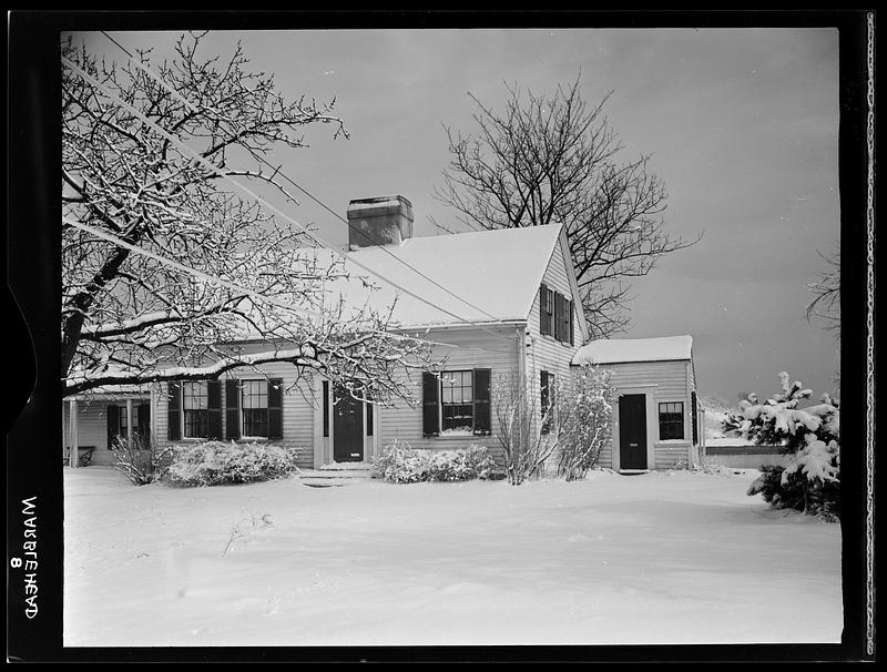 Marblehead, house exterior, snow