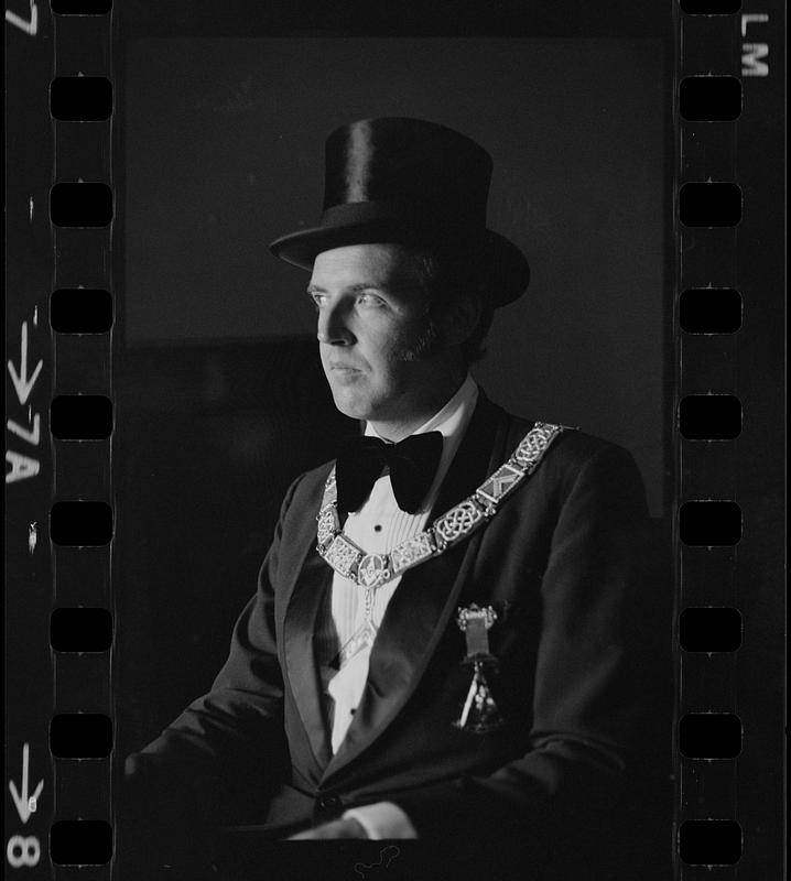 Gary Thompson, Inn Street barber, AYC collector