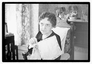 Shumaker, Mrs. James H. (Nellie) collector of miniature elephants