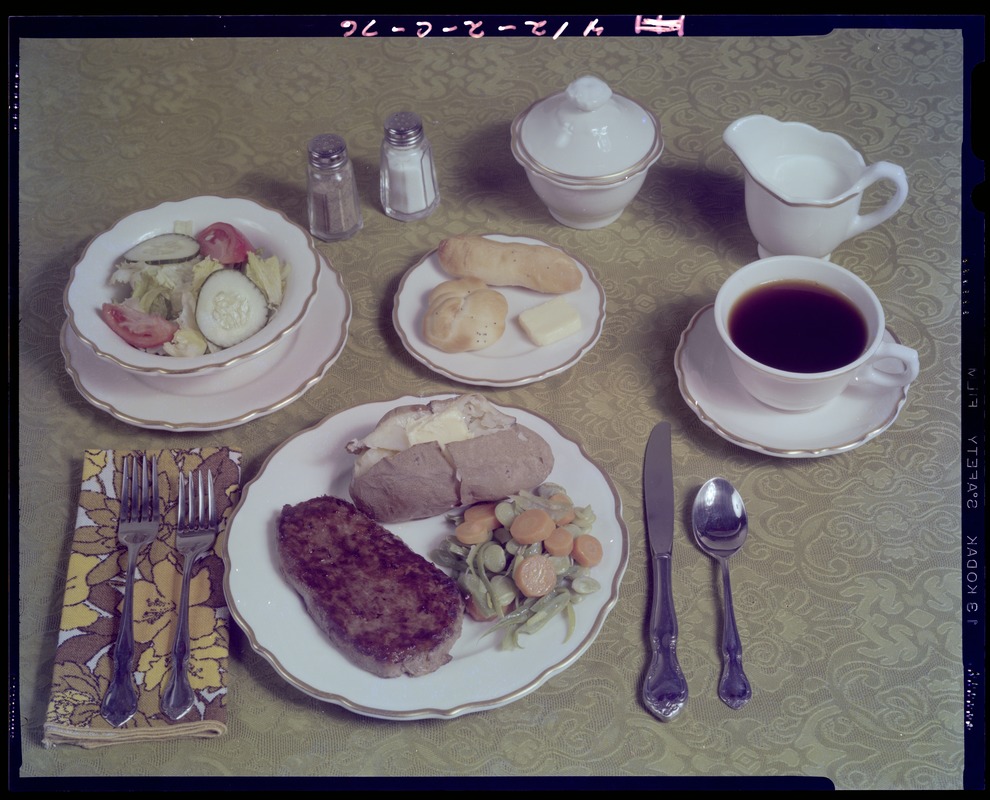 Place setting of food (beef), Fitzmaurice, FEL