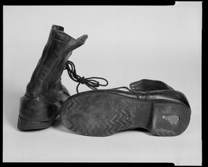 CEMEL, worn boots