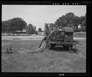 Single trailer laundry unit, color & B&W