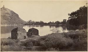 The lake in Bhundi