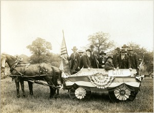Grand Army of the Republic float, Williamsburg, Mass. Old Home Days, 1915