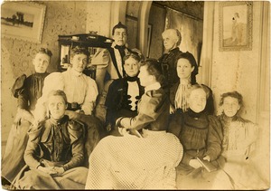 'Williamsburg Friends,' c. 1890s