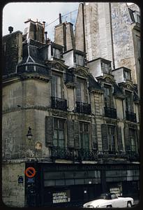 Old house, Paris
