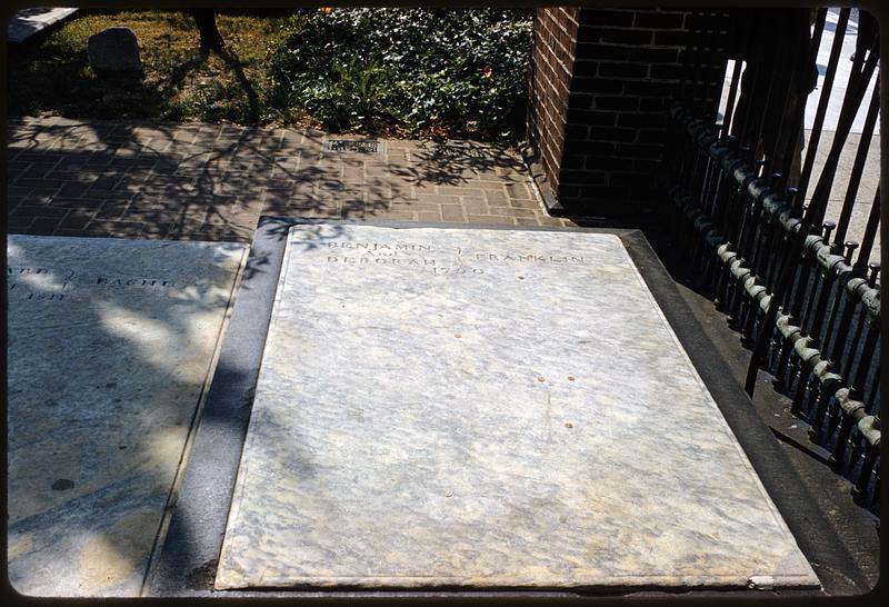 Benjamin and Deborah Franklin tombstone, Christ Church Burial Ground ...