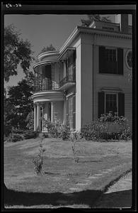 Neo-Classic Hastings House, Cambridge