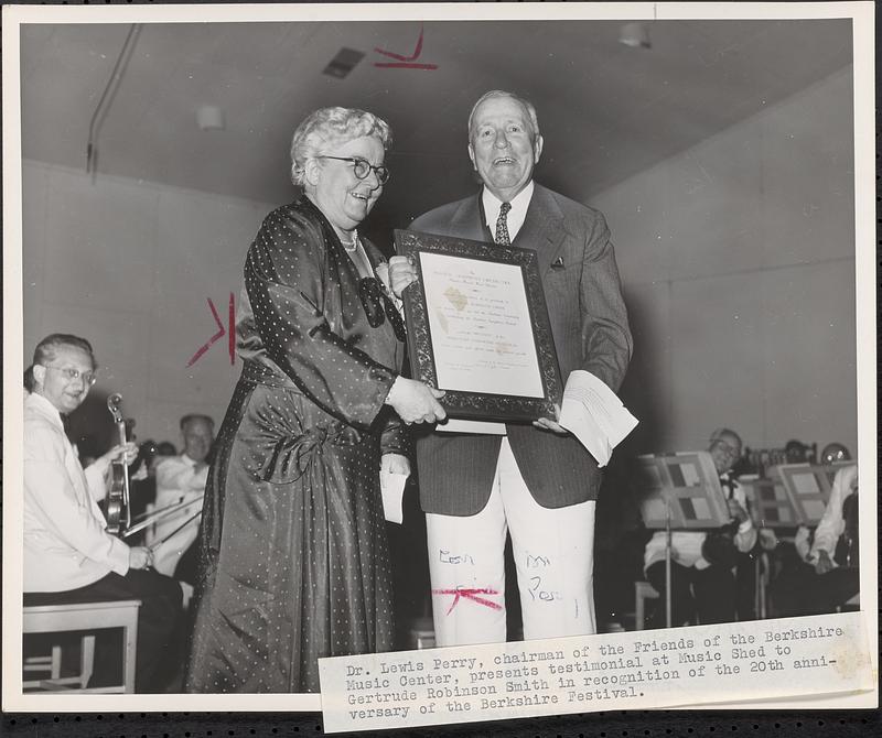 Dr. Lewis Perry, chairman of the Friends of the Berkshire Music Center, presents testimonial at Music Shed to Gertrude Robinson Smith in recognition of the 20th anniversary of the Berkshire Festival