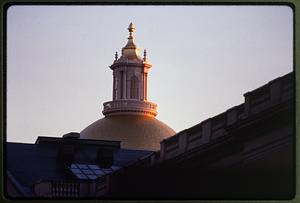 Boston 2001: Dome of the Mass State House from Temple St. Beacon Hill