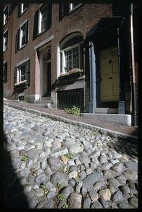 Cobblestones on Acorn Street, Beacon Hill, downtown Boston