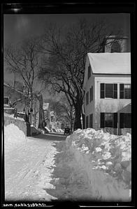 Marblehead, street scene, snow