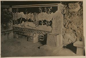 Throme room in palace of Knossos, with Griffin Fresco