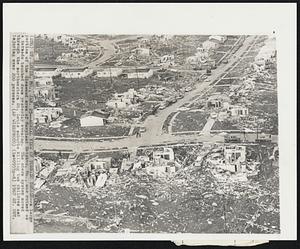 St. Louis, Mo – Aerial View Of Tornado Damage – A large portion of the Glenwood area of Maryland Heights, Mo., was ruined as a tornado touched down yesterday evening. The storm system moved through the northwestern St. Louis suburbs killing two children and injuring over 200 persons.