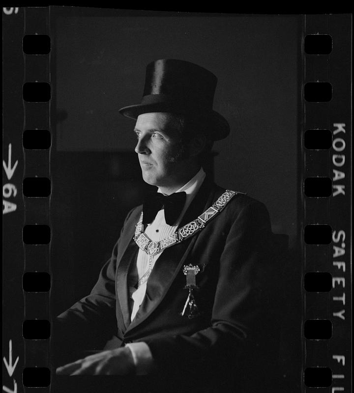 Gary Thompson, Inn Street barber, AYC collector