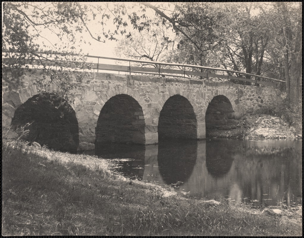 Old Town (Four Arch) Bridge from northerly side