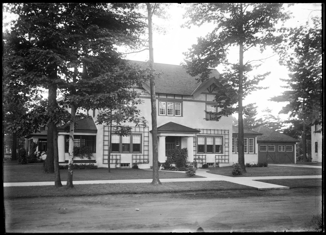 Maxfield house (right)