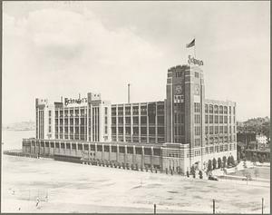 Boston, W. F. Schrafft and Sons Co. factory, exterior, Charlestown, Sullivan Square