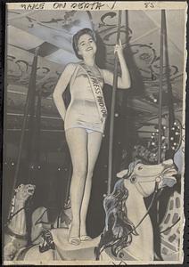Jeanne Lewis
