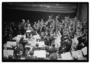 Harvard & Radcliffe Glee Clubs symphony Woodworth conducting, Symphony Hall