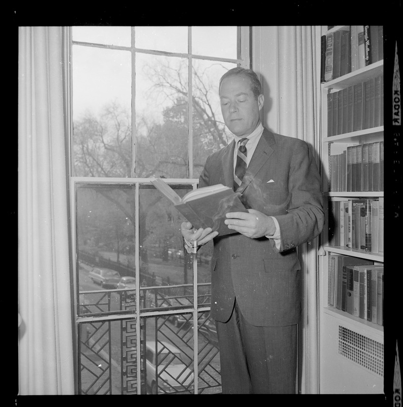 Atty. John L. Saltonstall, Jr., a relative of former Governor and U.S. Sen. Leverett Saltonstall, relaxes at his Beacon Hill home