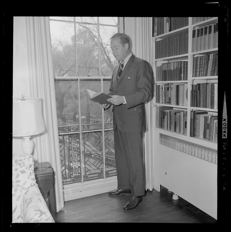 Atty. John L. Saltonstall, Jr., a relative of former Governor and U.S. Sen. Leverett Saltonstall, relaxes at his Beacon Hill home