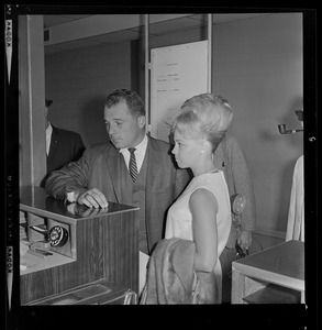 Lee Bailey and wife Froma en route to Cleveland