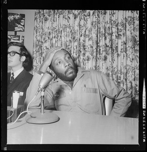 Dick Gregory at press conference at Northeastern University