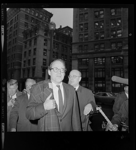 William Sloane Coffin arriving to the Federal Building for draft resistance trial